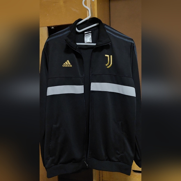 Adidas Juventus jacket - Picture 2 of 4